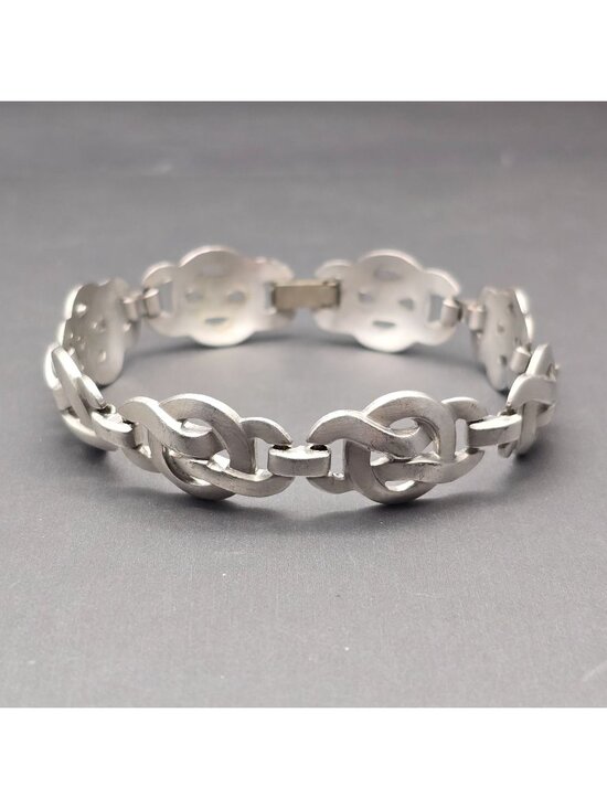 Unbranded Jewelry - Vintage Pewter Celtic Knot Bracelet 7" Symbolic Heritage Link Medieval Style